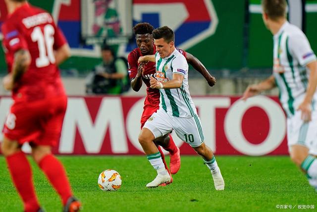 加兰39分骑士8连胜送雄鹿6连败 绿军大胜老鹰